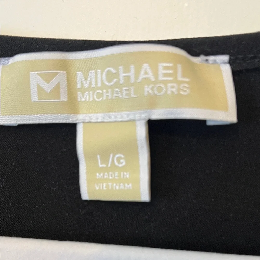 MICHAEL Michael Kors Black Long Sleeve Top with Keyhole - Picture 2 of 3